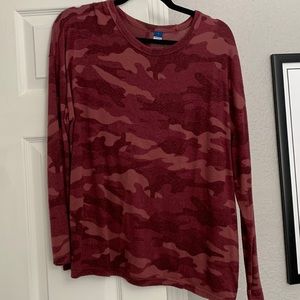 Maroon camo shirt